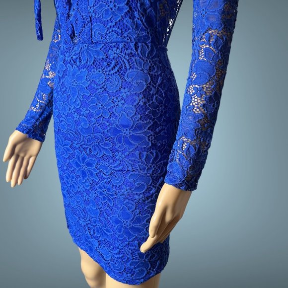Carol Catugy Full Lace Bodycon Dress Medium Blue Backless Bow High Neck Stretch - Picture 7 of 15
